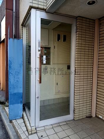 正面玄関