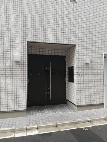 正面玄関