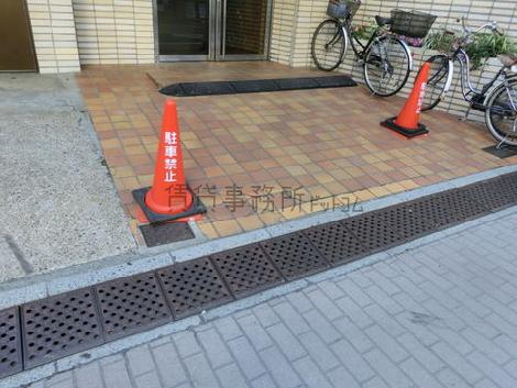 正面玄関