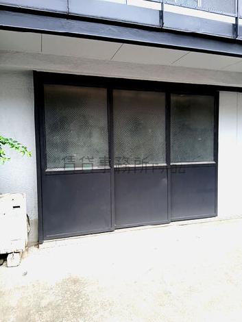 正面玄関