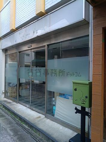 正面玄関