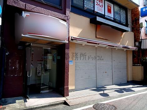 正面玄関
