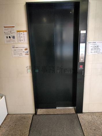 エレベーター