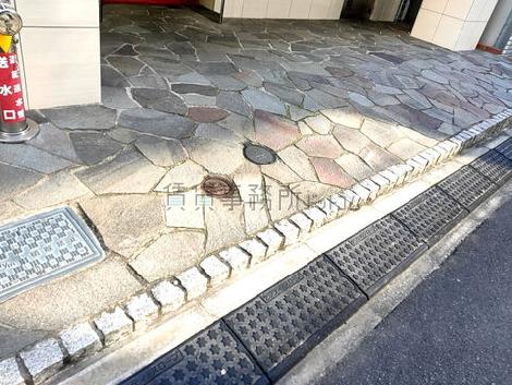 正面玄関