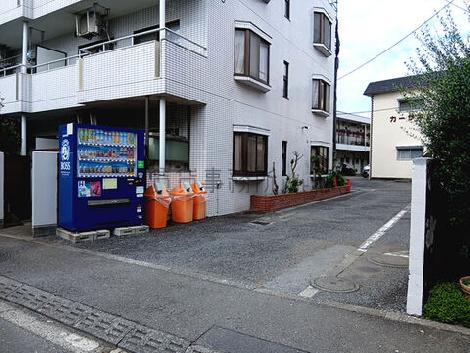 正面玄関