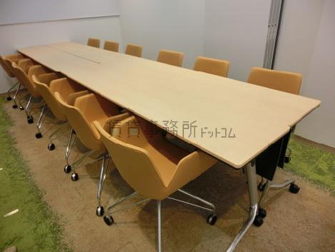 会議室ＡＢを繋いだ様子