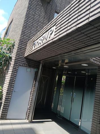 正面玄関