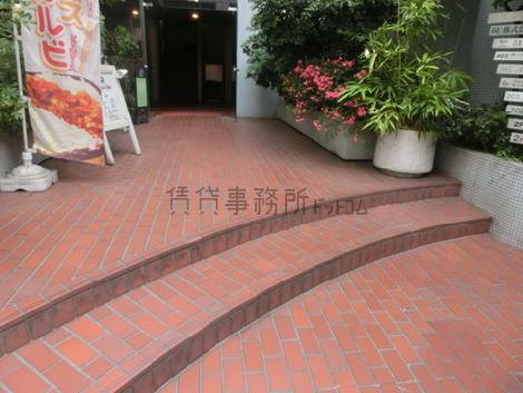 正面玄関
