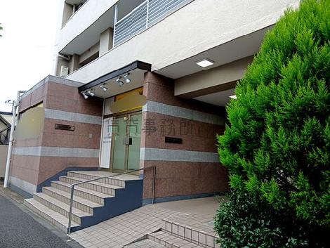 正面玄関