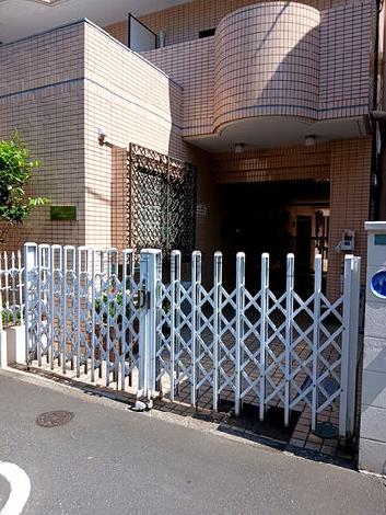 正面玄関