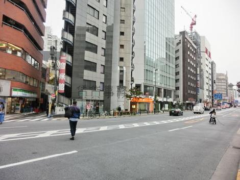 交通量の多い通りです