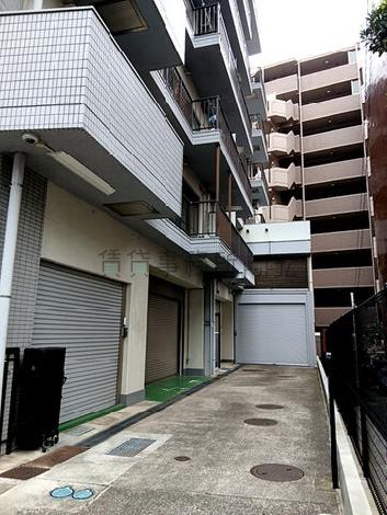 正面玄関