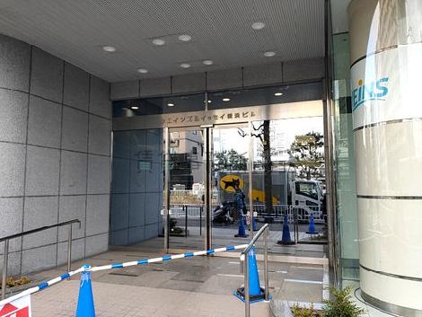 正面玄関
