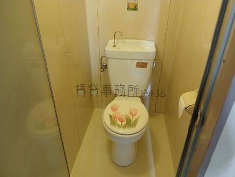 駒形茜日伸ハイツビルのトイレ