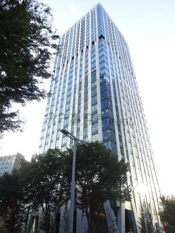 Dタワー西新宿の外観写真