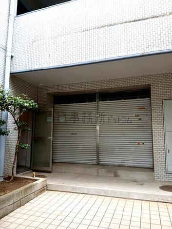 正面玄関