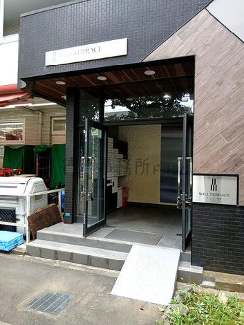 正面玄関
