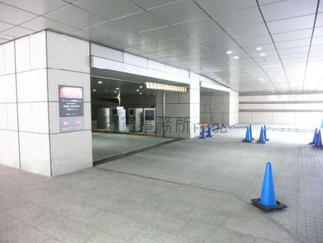 パーキングエリア