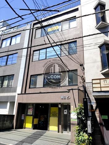 朝日ビルの外観写真