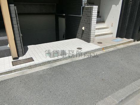 正面玄関