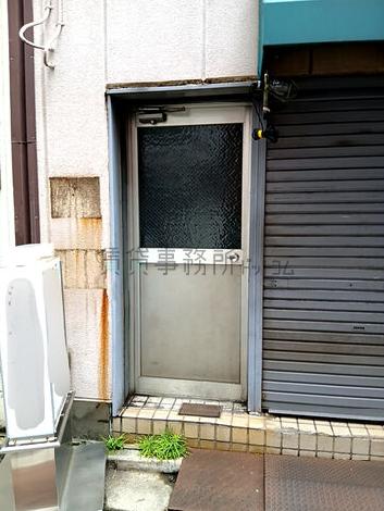 正面玄関