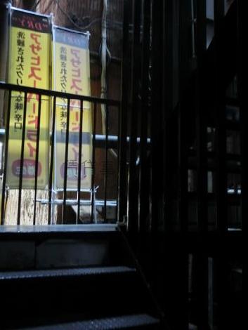 各階へは屋外階段も利用できます