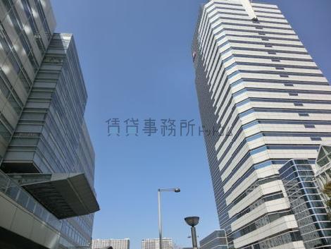 向かいは有明フロンティアビルです