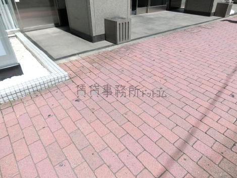 正面玄関