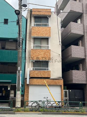 世田谷2丁目店舗併用住宅の外観写真