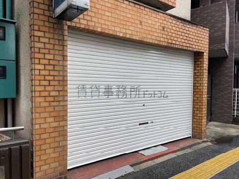 正面玄関