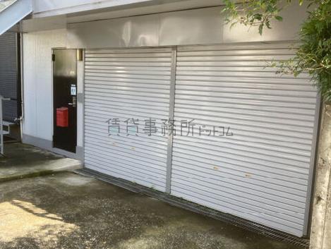 正面玄関