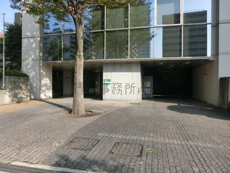 正面玄関