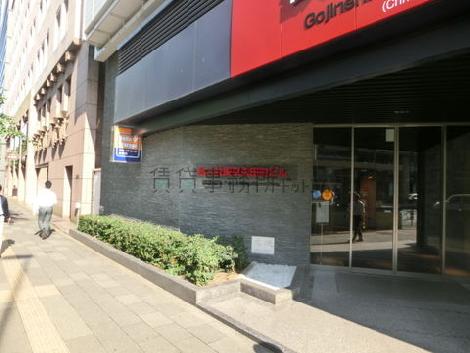 正面玄関