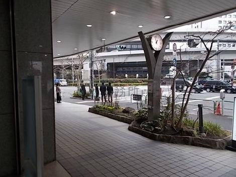 正面玄関