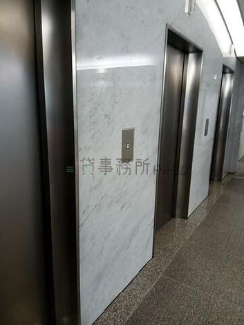 エレベーター３基