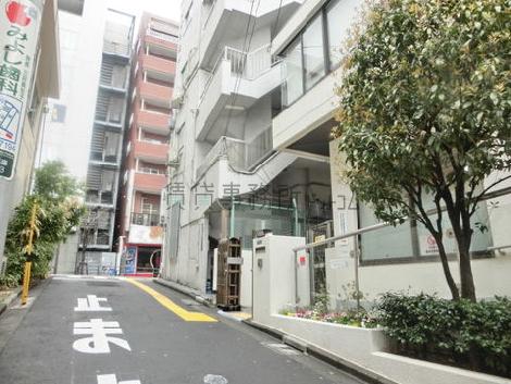 脇道奥からの景色