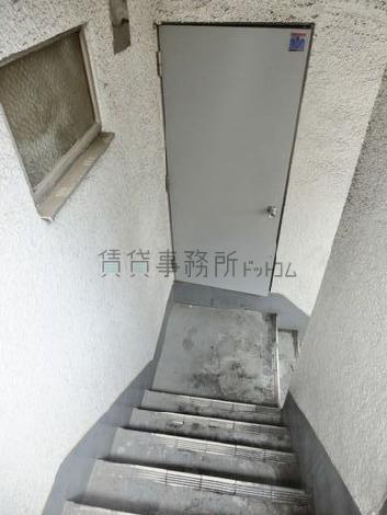 階段上からのアングル