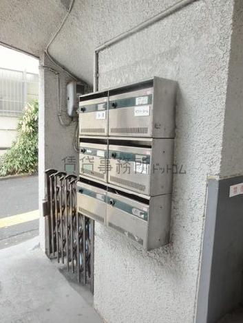 ポスト