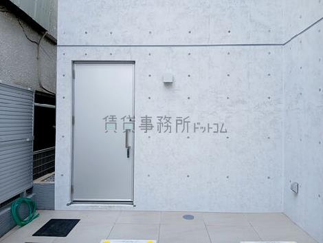 正面玄関