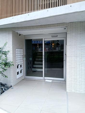 正面玄関