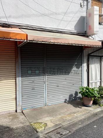 正面玄関