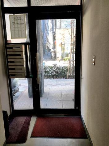 正面玄関