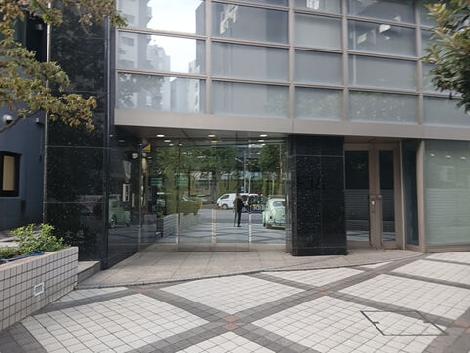 正面玄関