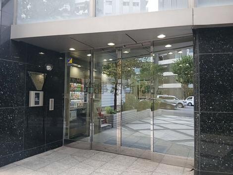 正面玄関