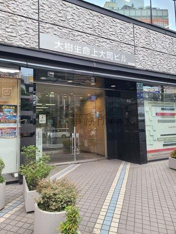 正面玄関