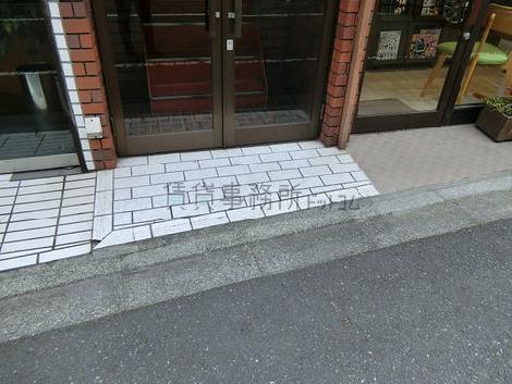 正面玄関