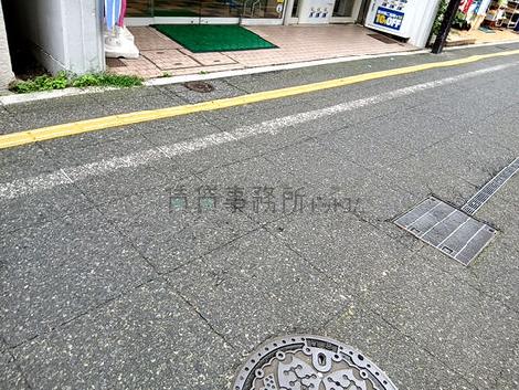 正面玄関