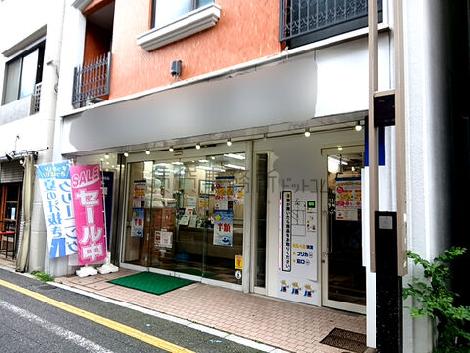 正面玄関
