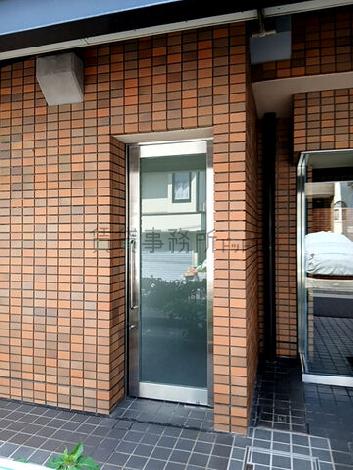 正面玄関