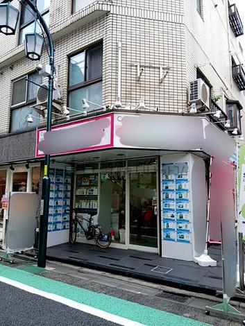 正面玄関
